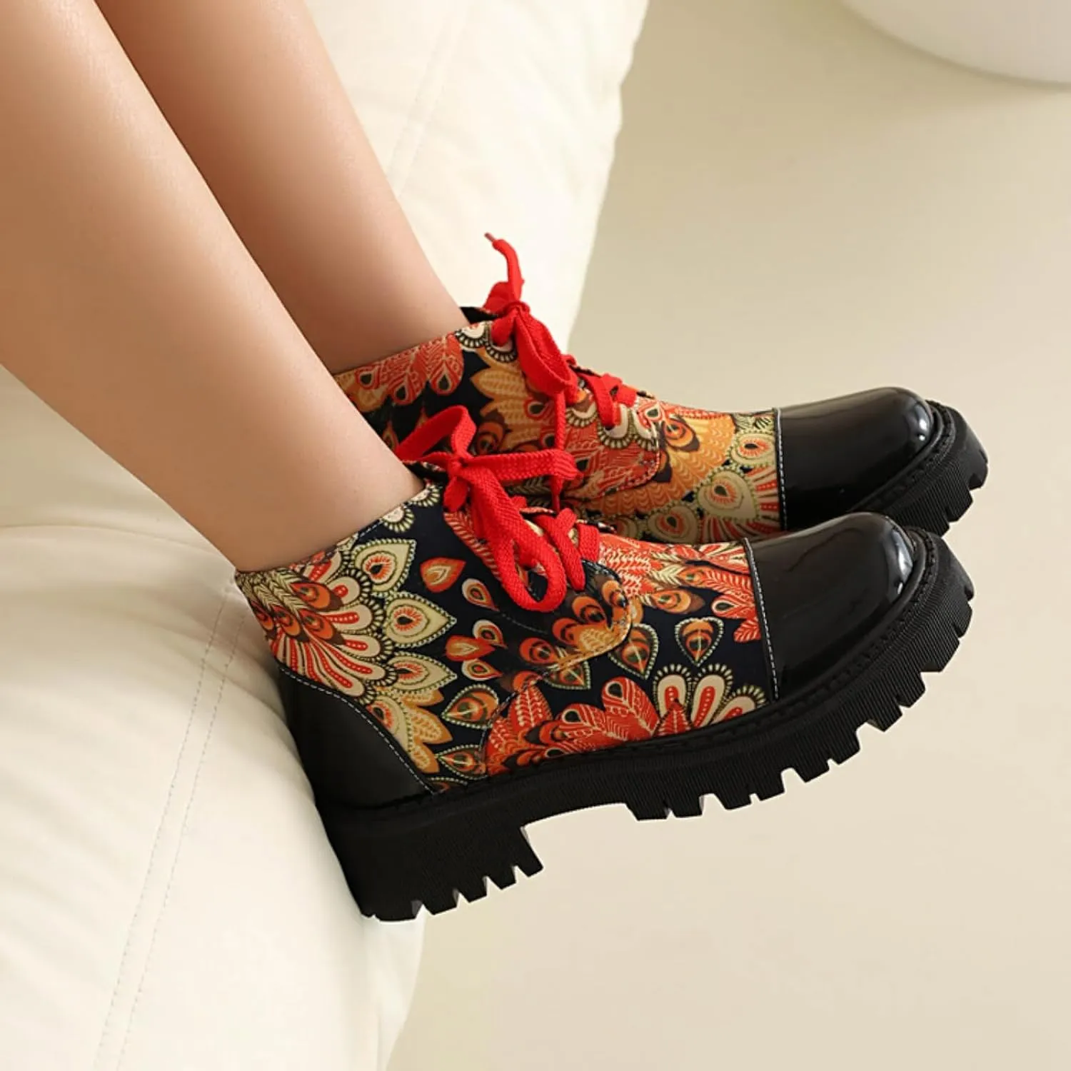 Aflngle Women's Block Platform Floral Pattern Lace Up Flat Ankle Boots Fashion Round Toe Low Heel Gothic Combat Boots Punk Motorcycle Short Booties