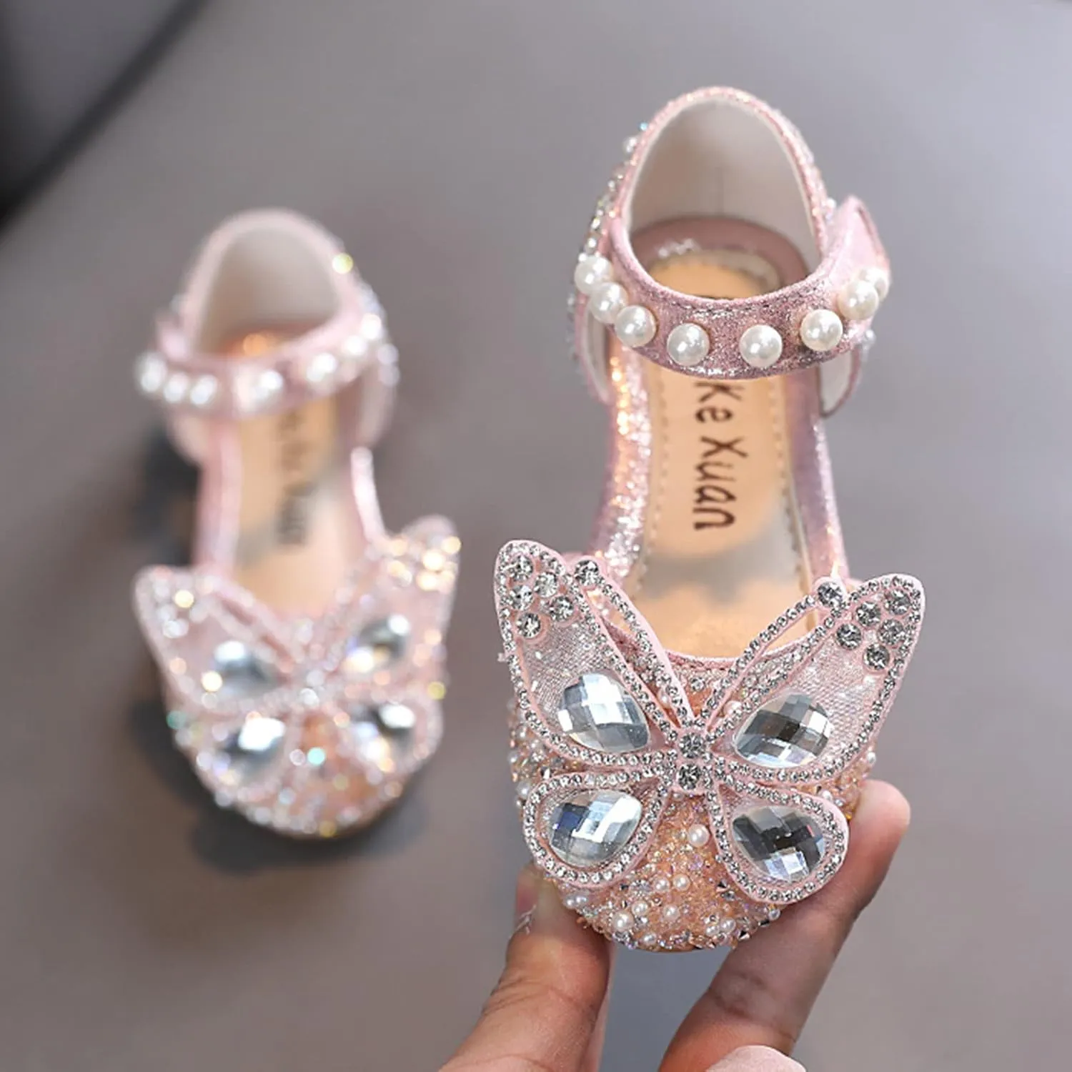 Fashion Summer Girls Sandals Dress Performance Dance Shoes Rhinestone Cartoon Butterfly Shape Sequin Pearl Hook Par Kids