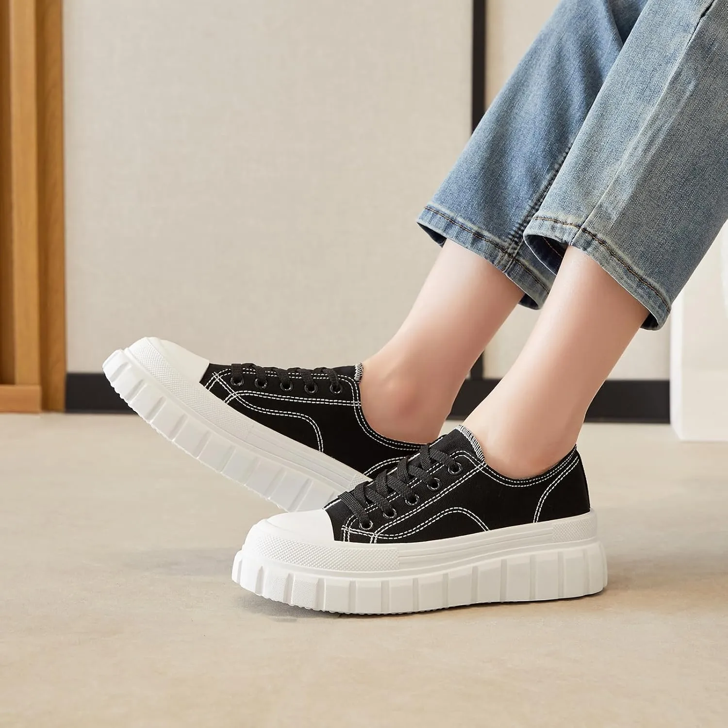 HYPOCRUTE Platform Sneakers for Women Low Top Canvas Shoes Womens Lace Up Platform Shoes Casual Walking Shoes for Women