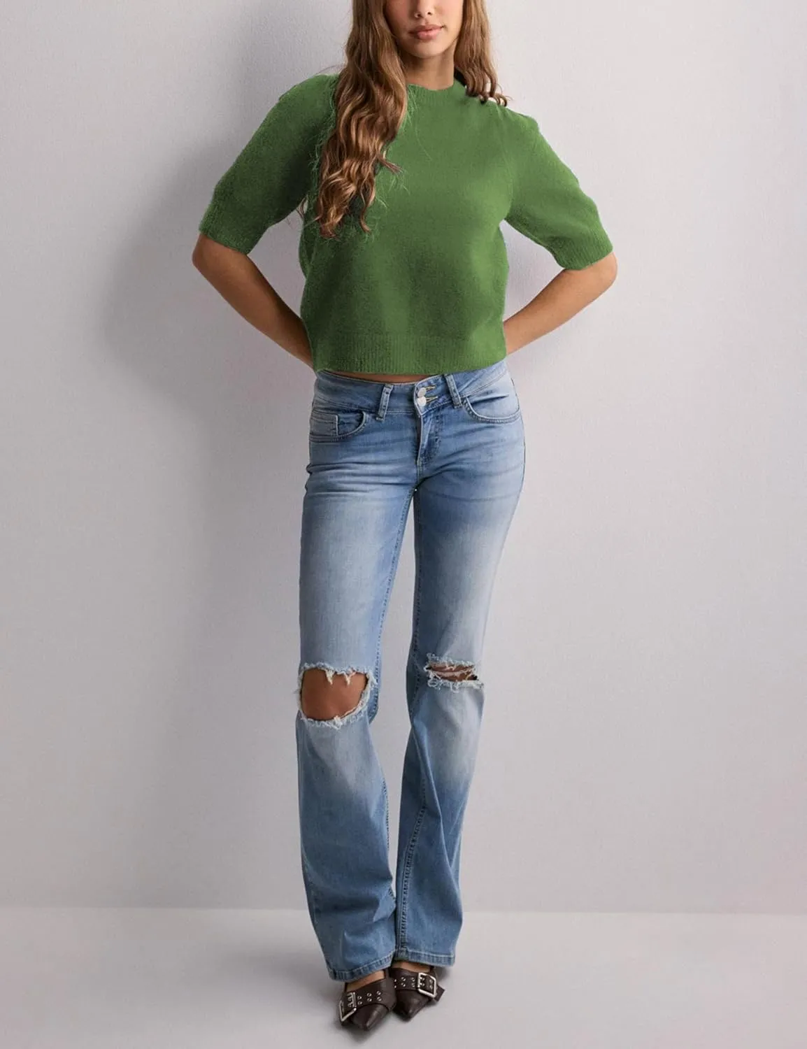 Lentta Women's Bow Knit Sweater Trendy Backless Tie Puff Short Sleeve Crewneck Knitted Pullover Tops