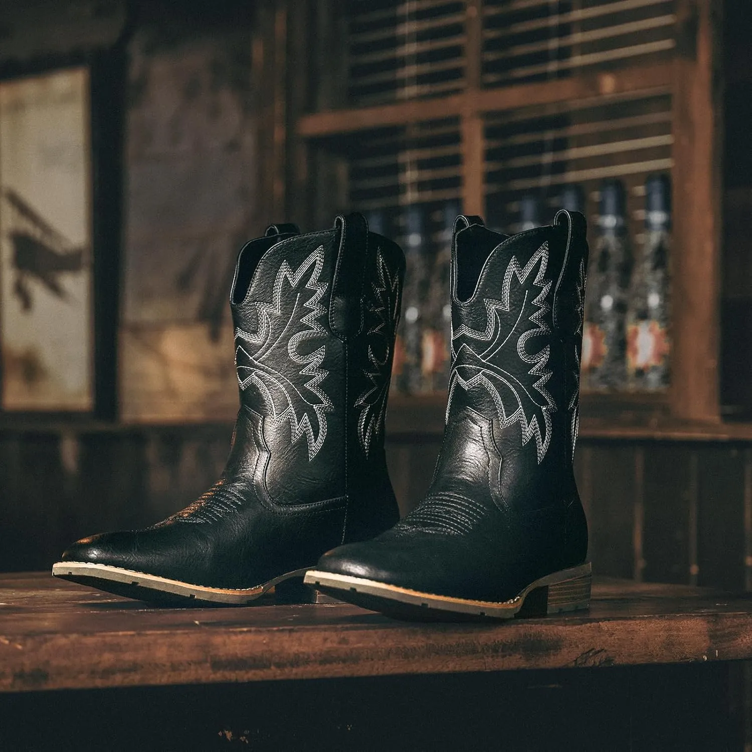 Lumeheel Cowboy Boots for Men - Western Men's Boots with Classic Embroidered, Slip on Square Toe Boots, Slip Resistant Country Boots Chunky Heel Ankle, Durable Short Boots for Spring Fall