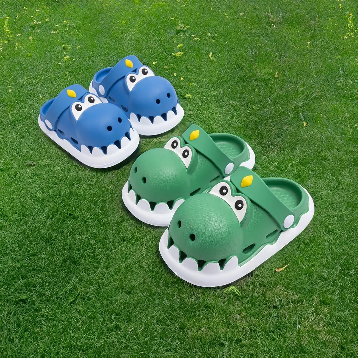 Meckior Toddler Little Girls Boys Clogs Cute Cartoon Garden Water Sandals Lightweight Slip-on Slides Slippers Children Kids Indoor Outdoor Summer Pool Beach Shoes(Toddler/Little Kid)