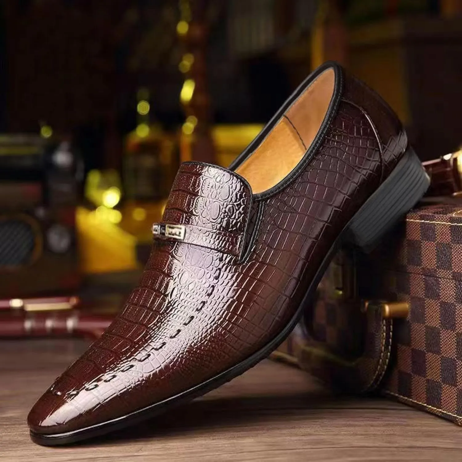 Men's Alligator Printed Dress Oxfords, Men's Oxford Shoes Fashion Crocodile Print Slip-on Pointed-Toe Dress Shoes Men's Business Wedding Shoes