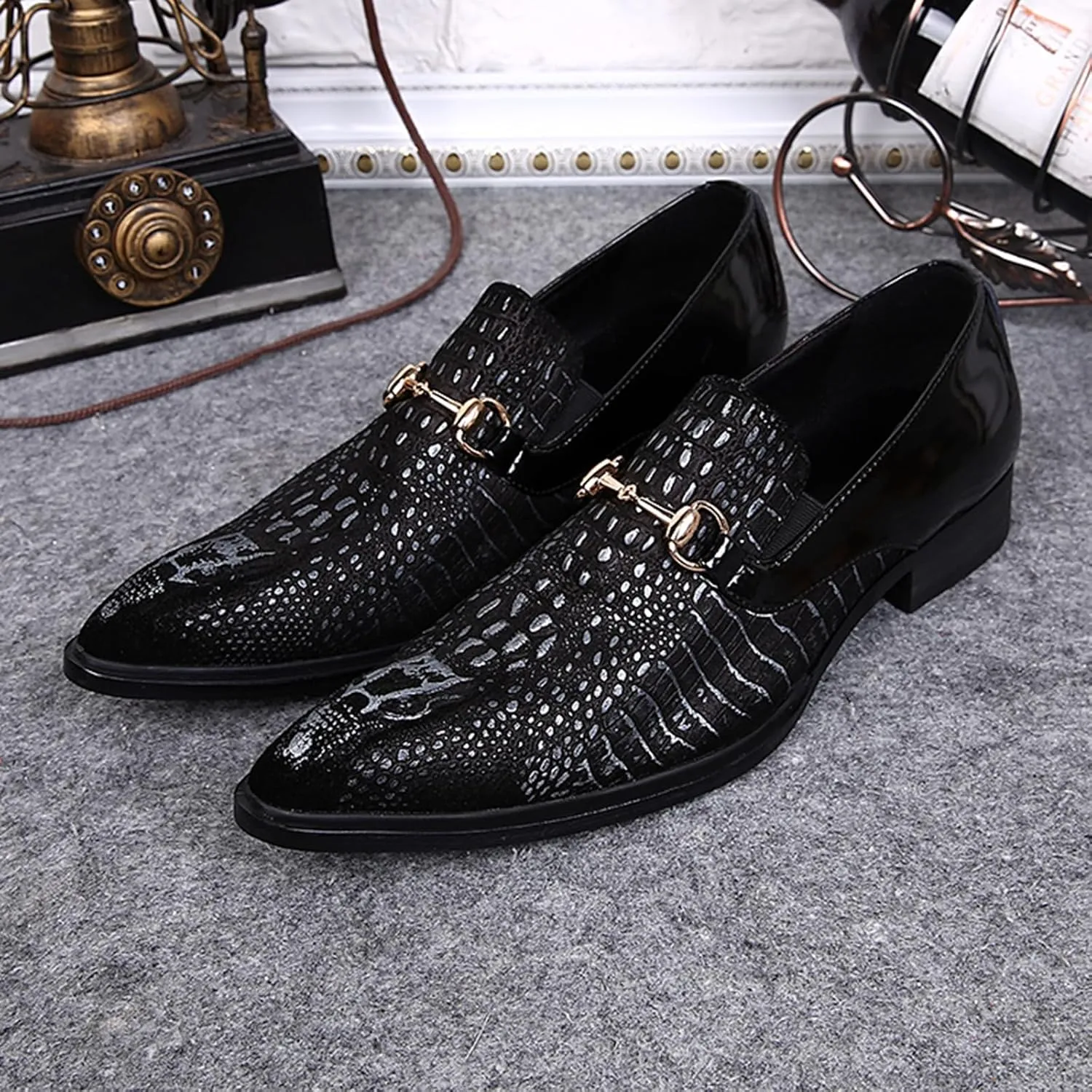 Mens Dress Shoes, Loafers Genuine Leather Plus Size Crocodile Pattern Slip on Casual Business Low Top Pointed Toe Breathable Suit Shoes, 40 EU,Black