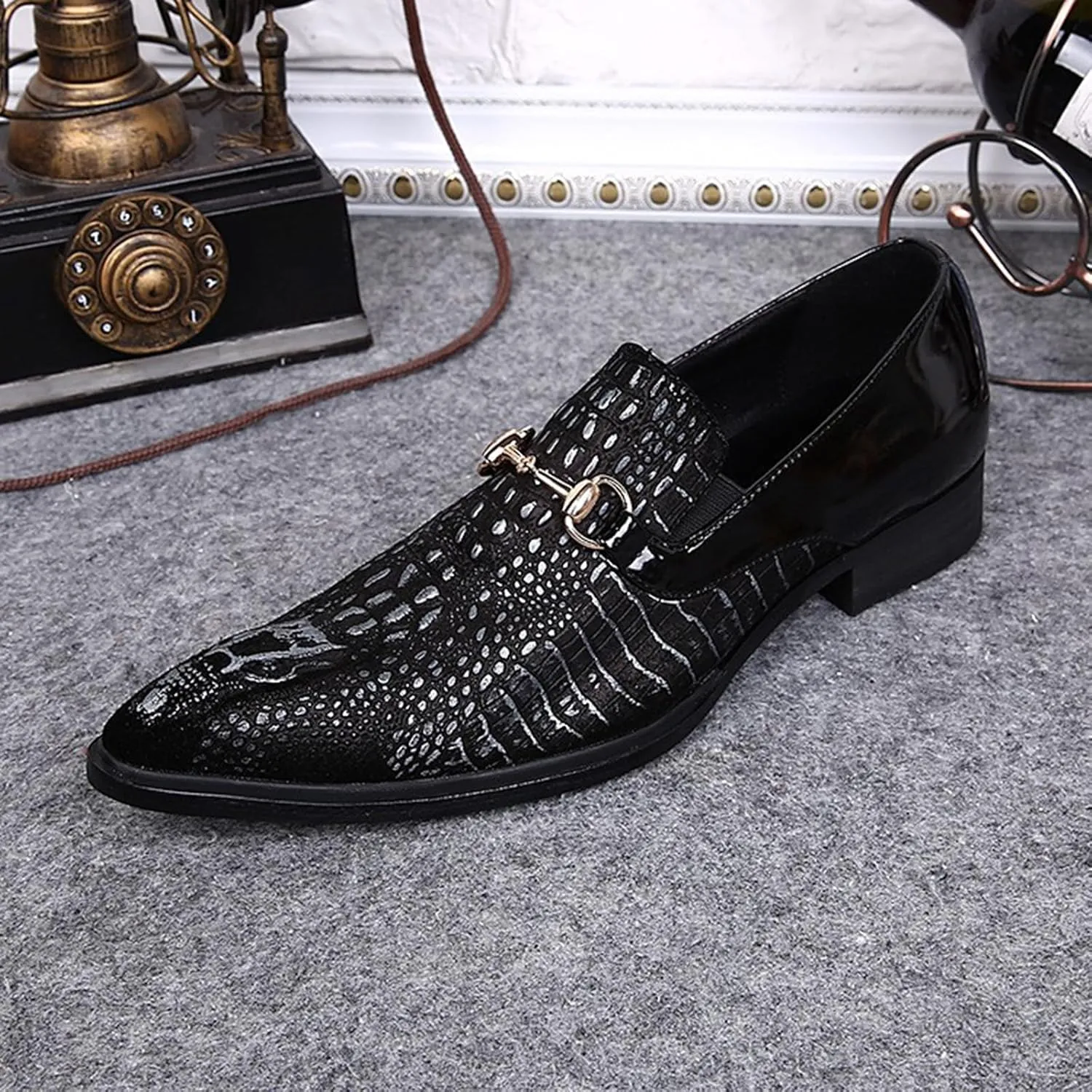 Mens Dress Shoes, Loafers Genuine Leather Plus Size Crocodile Pattern Slip on Casual Business Low Top Pointed Toe Breathable Suit Shoes, 40 EU,Black