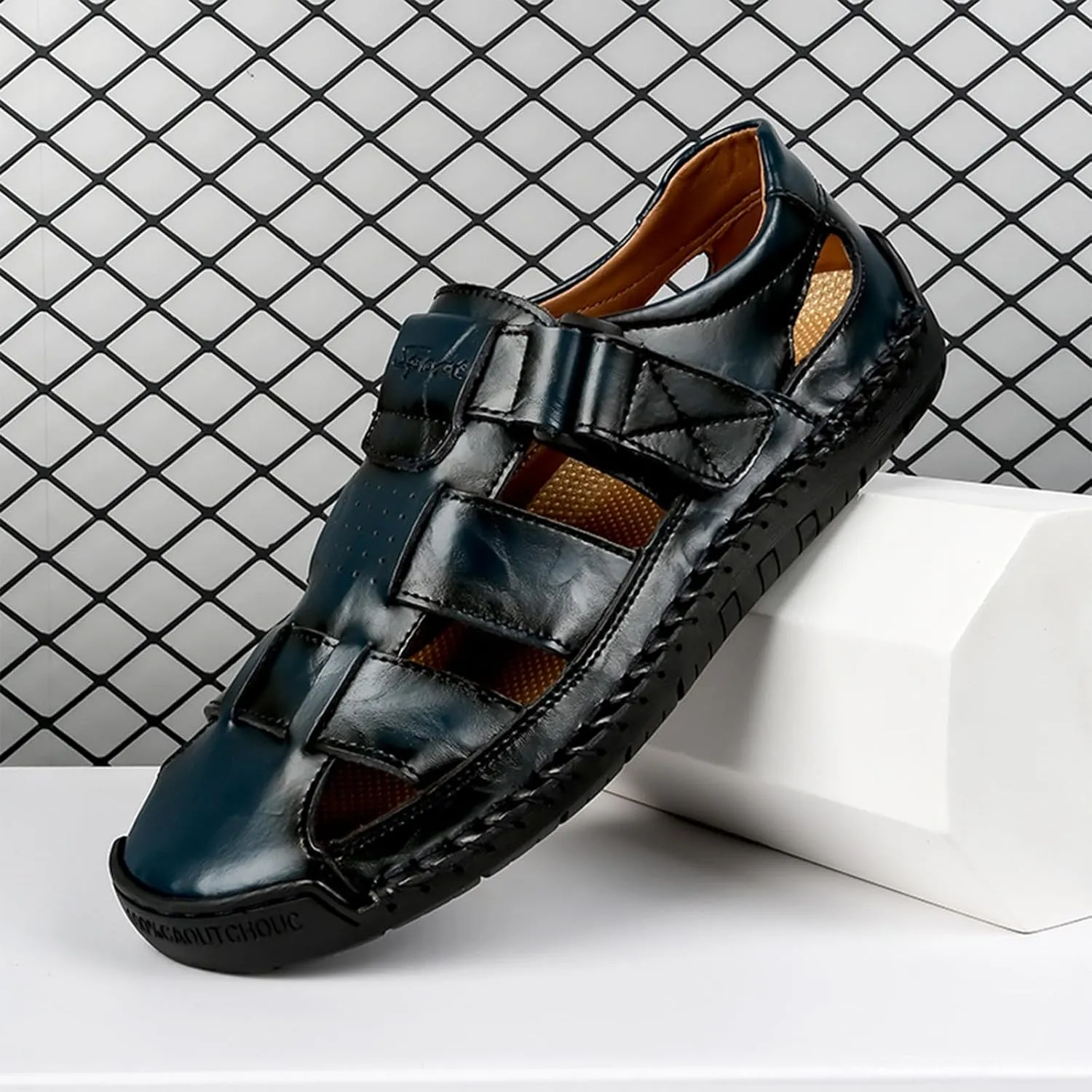Men's Genuine Leather Handmade Hook Loop Fisherman Sandals Comfortable Hollow Non-Slip Walking Flats Slip On Closed Toe Soft Sole Breathable Summer Loafer Sandals