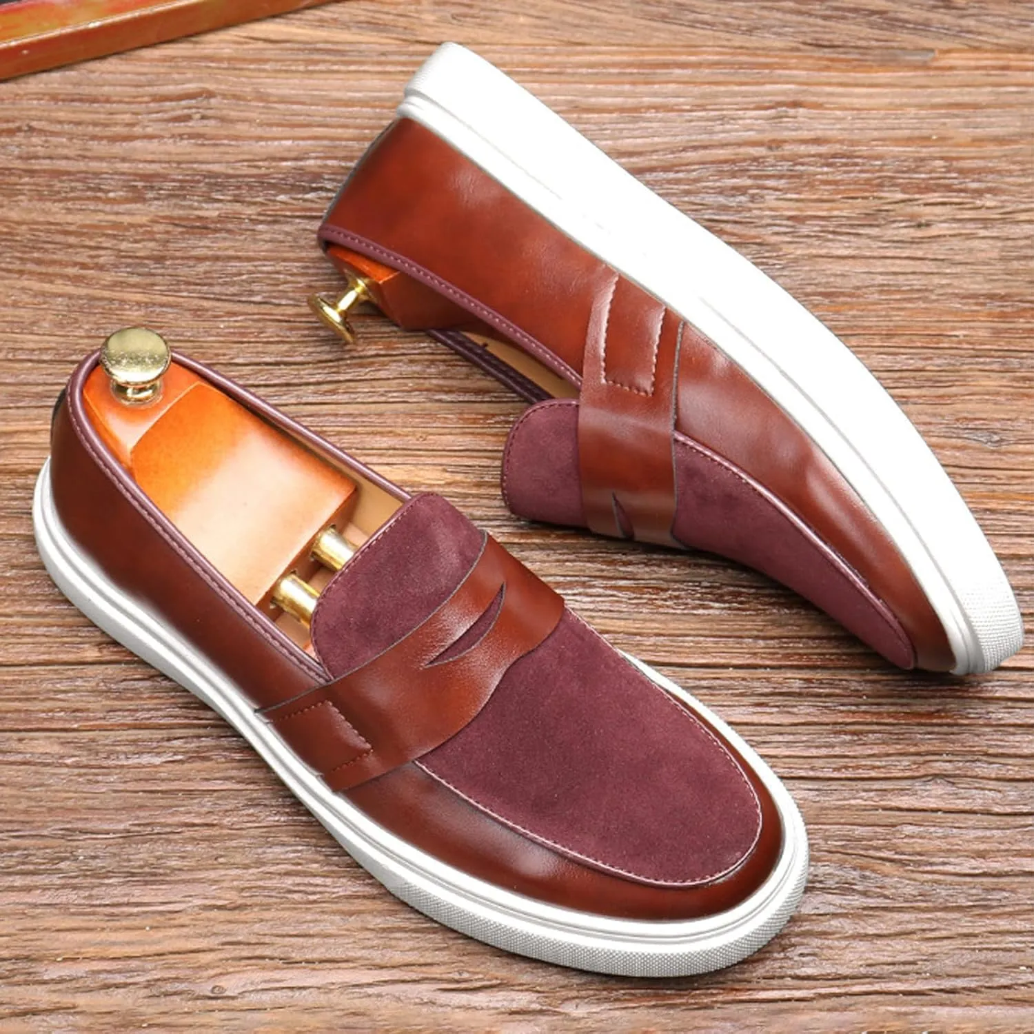 Men's Genuine Leather Splicing Slip-On Loafers Lightweight Non-Slip Driving Shoes Breathable Boat Sneakers for Walking Travel Office