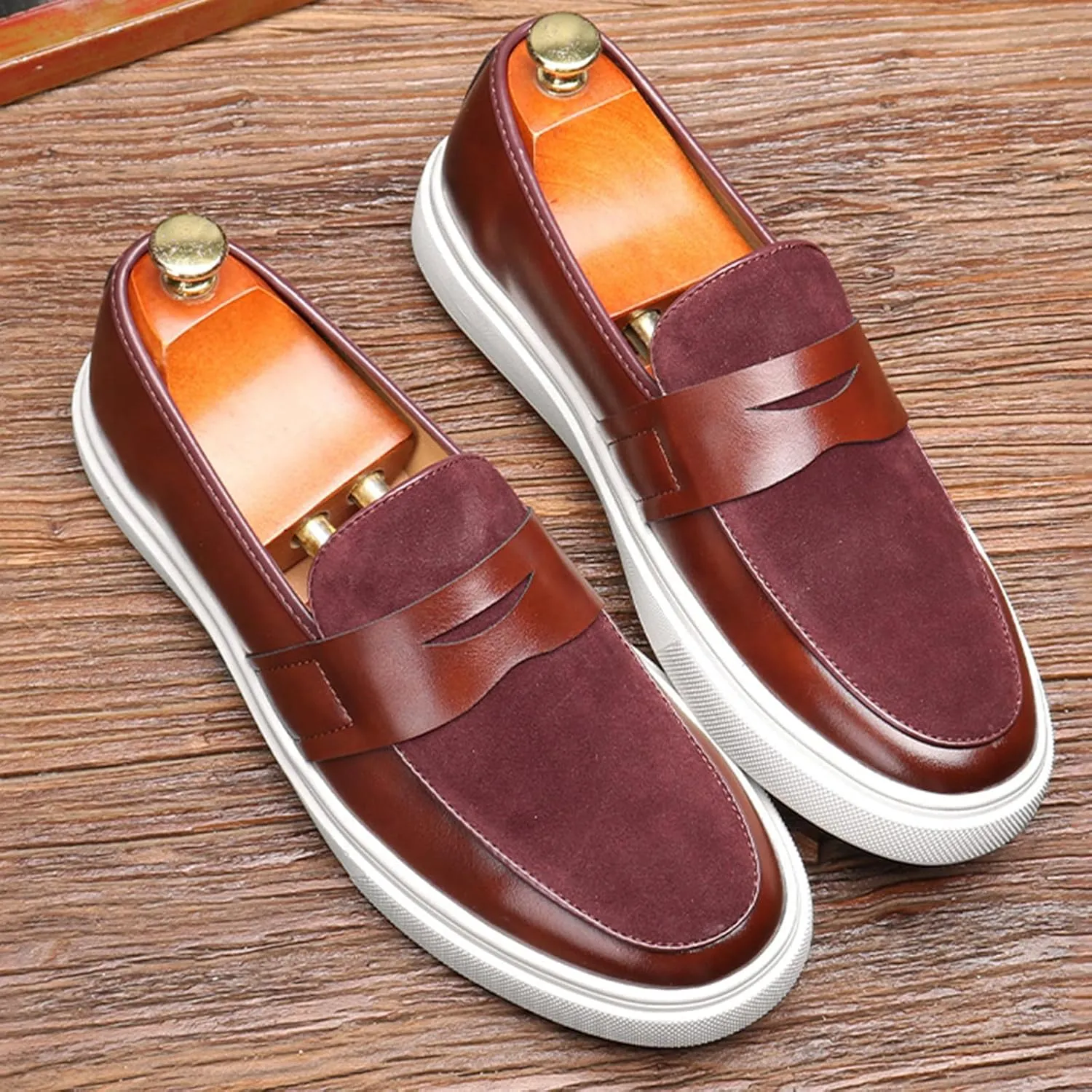 Men's Genuine Leather Splicing Slip-On Loafers Lightweight Non-Slip Driving Shoes Breathable Boat Sneakers for Walking Travel Office