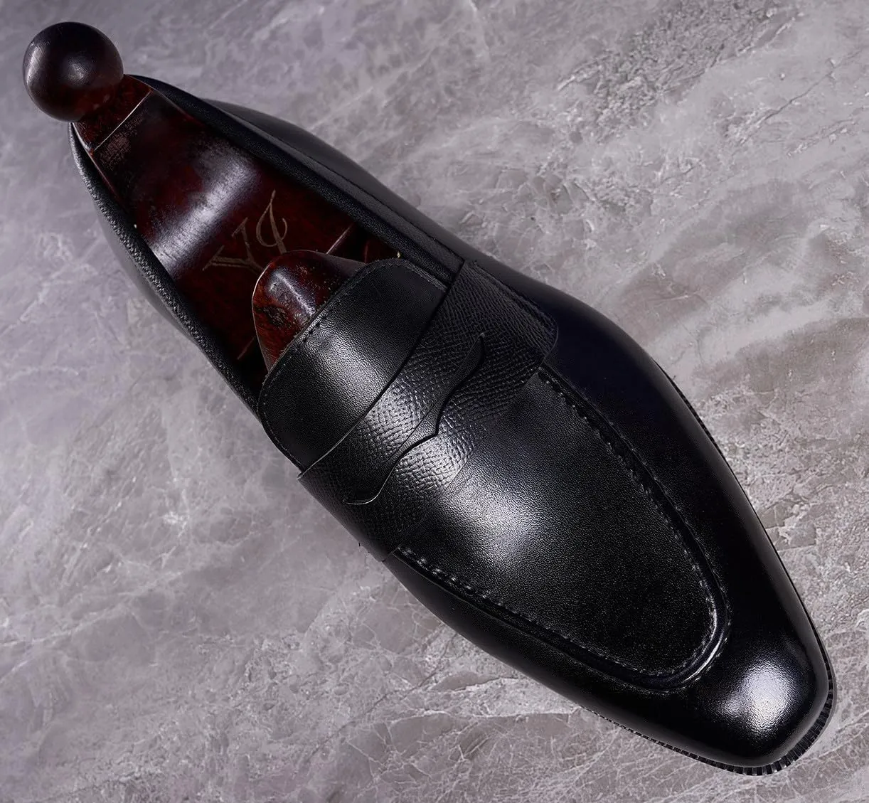 Men's Loafers & Slip-Ons Wedding Dress Genuine Leather Prom Formal Mocasines Business Casual Penny Loafers Comfortable Tuxedo Shoes for Men