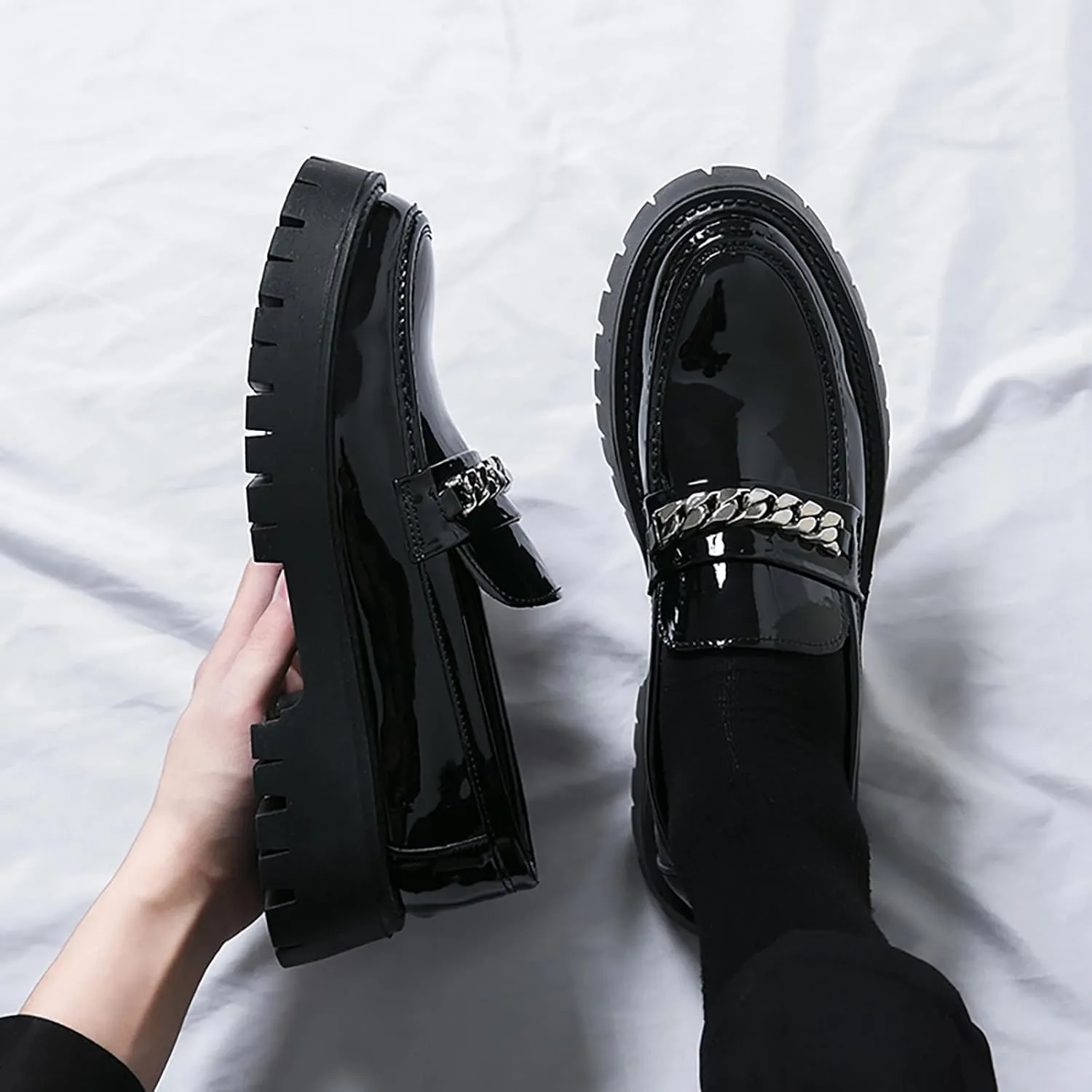 Men's Patent Leather Platform Slip-on Loafers,Fashion Round Toe Metal Decoration Non-Slip Thick Sole Business Dress Shoes Causal Party Wedding Prom Shoes