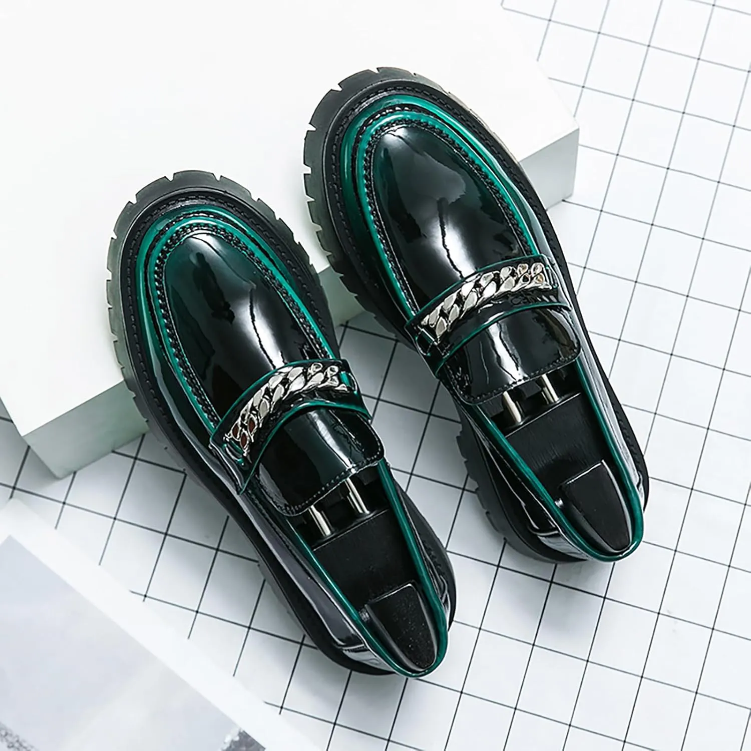 Men's Patent Leather Platform Slip-on Loafers,Fashion Round Toe Metal Decoration Non-Slip Thick Sole Business Dress Shoes Causal Party Wedding Prom Shoes