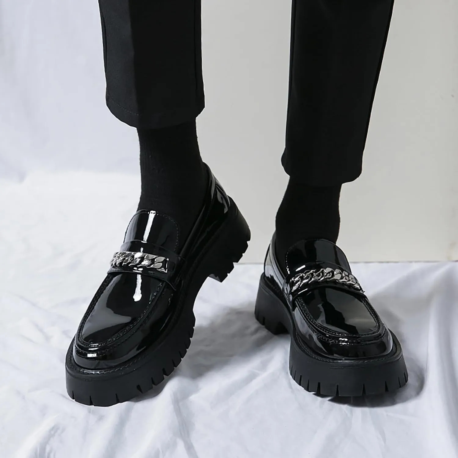 Men's Patent Leather Platform Slip-on Loafers,Fashion Round Toe Metal Decoration Non-Slip Thick Sole Business Dress Shoes Causal Party Wedding Prom Shoes