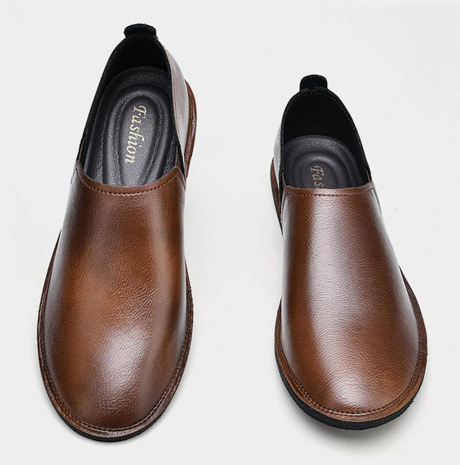 Men's Retro Soft Leather Hand Sewn Loafers Fashionable Non Slip Genuine Leather Business Driving Shoes Leisure and Lightweight Driving Loafers