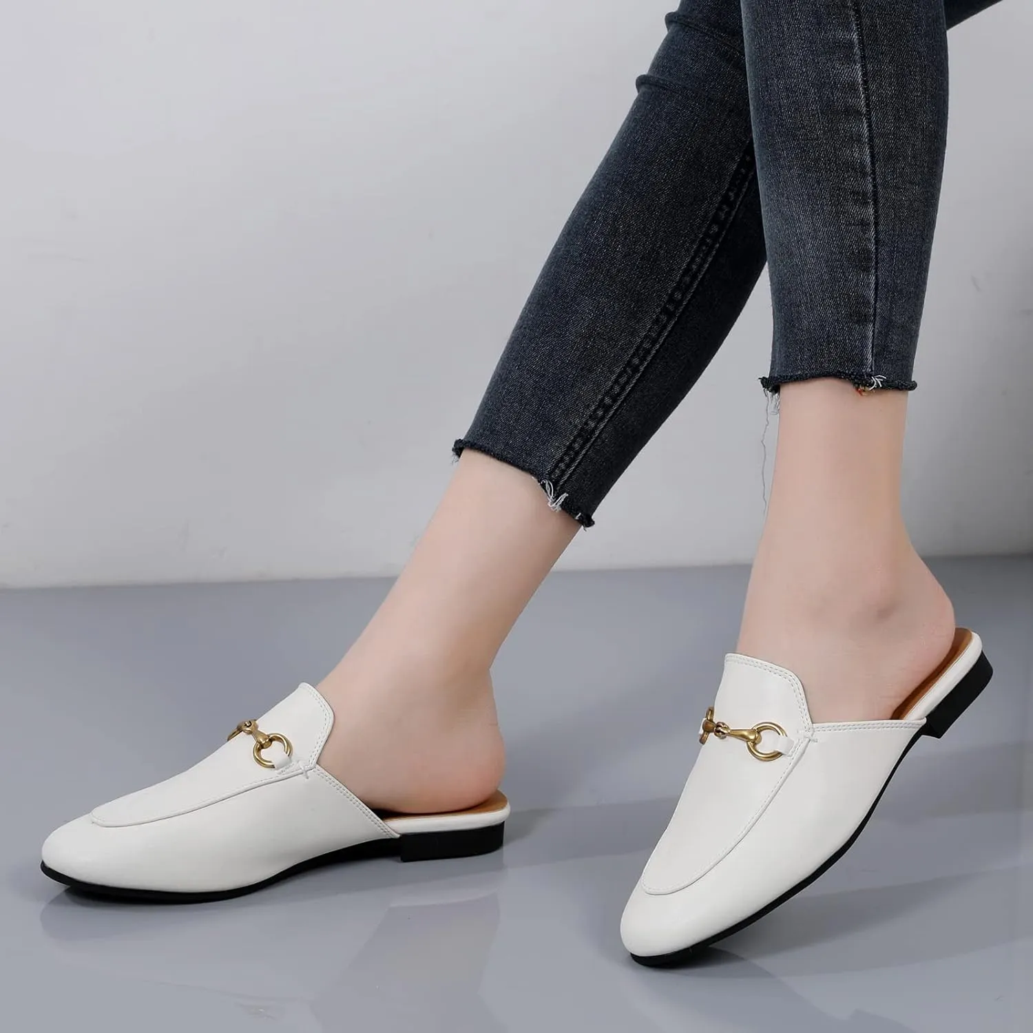 Minorsu Buckle Mules for Women Flats Round Toe Mule Backless Slides Slip On Loafer Shoes