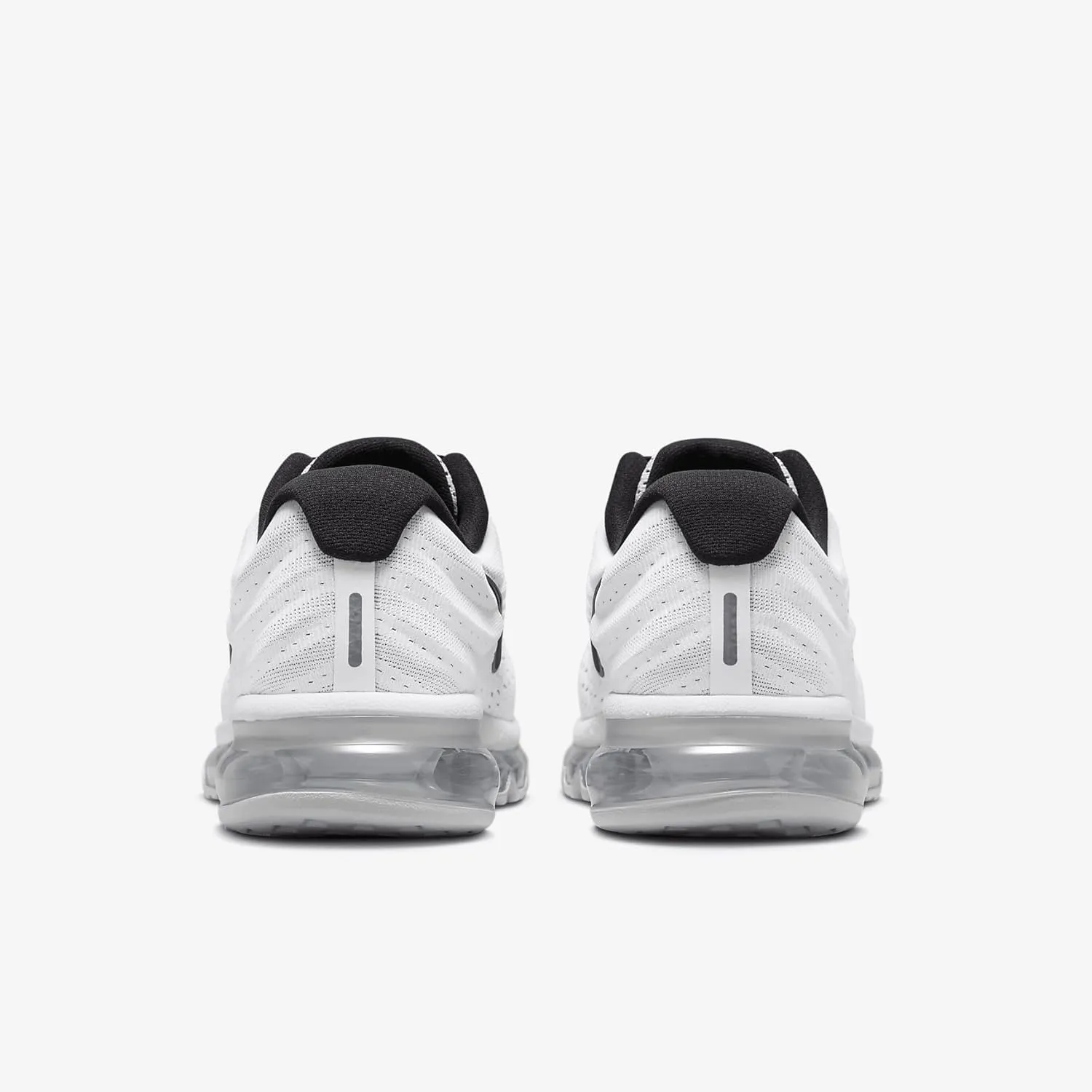 NIKE Men's Sneakers, 8.5 AU