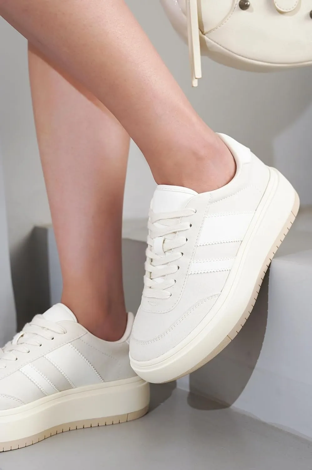 Project Cloud Sneakers for Women - Lightweight Women's Fashion Sneakers Memory Foam Insole Womens Sneakers - Non-Slip Platform Shoes for Women Footwear - Women's Fashion (Nita)