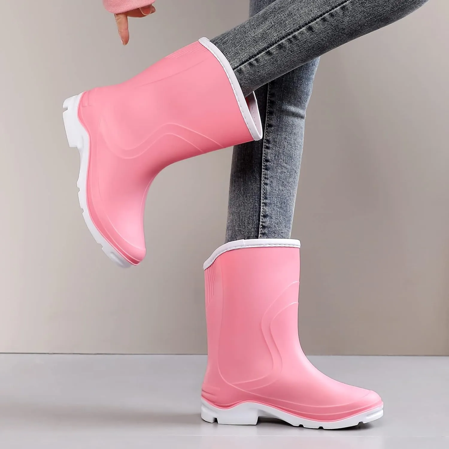 Rain Boots for Women，Waterproof Garden Rubber Boots, Non-slip Width Mid-Calf Comfort Short Boots, Ankle Rainboots Boots, Lightweight Platform Mud Boots Water Shoes for Outdoor Working Fishing