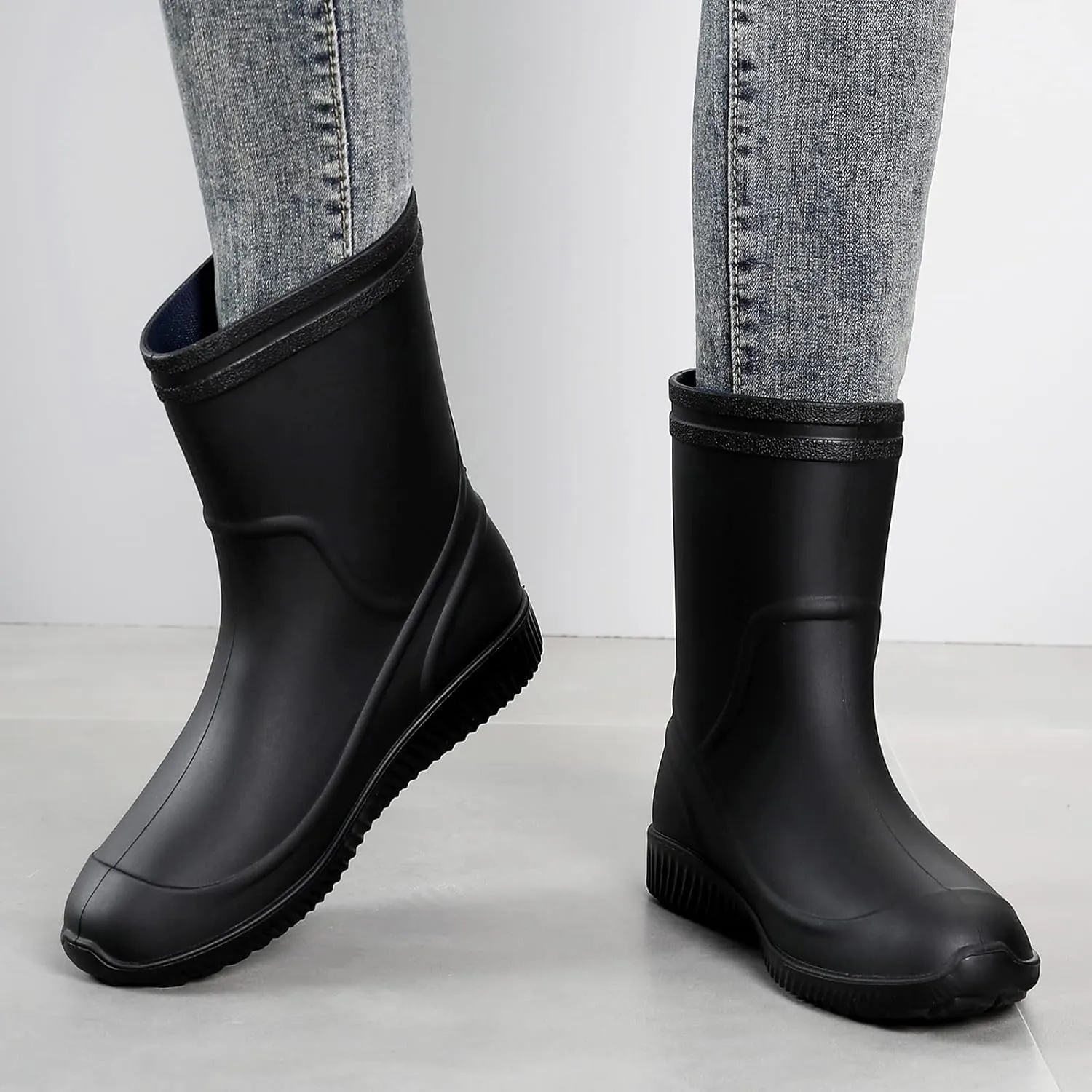 Rain Boots for Women，Waterproof Garden Rubber Boots, Non-slip Width Mid-Calf Comfort Short Boots, Ankle Rainboots Boots, Lightweight Platform Mud Boots Water Shoes for Outdoor Working Fishing