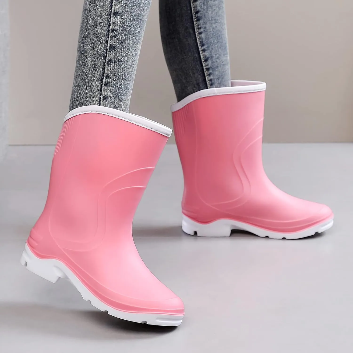 Rain Boots for Women，Waterproof Garden Rubber Boots, Non-slip Width Mid-Calf Comfort Short Boots, Ankle Rainboots Boots, Lightweight Platform Mud Boots Water Shoes for Outdoor Working Fishing