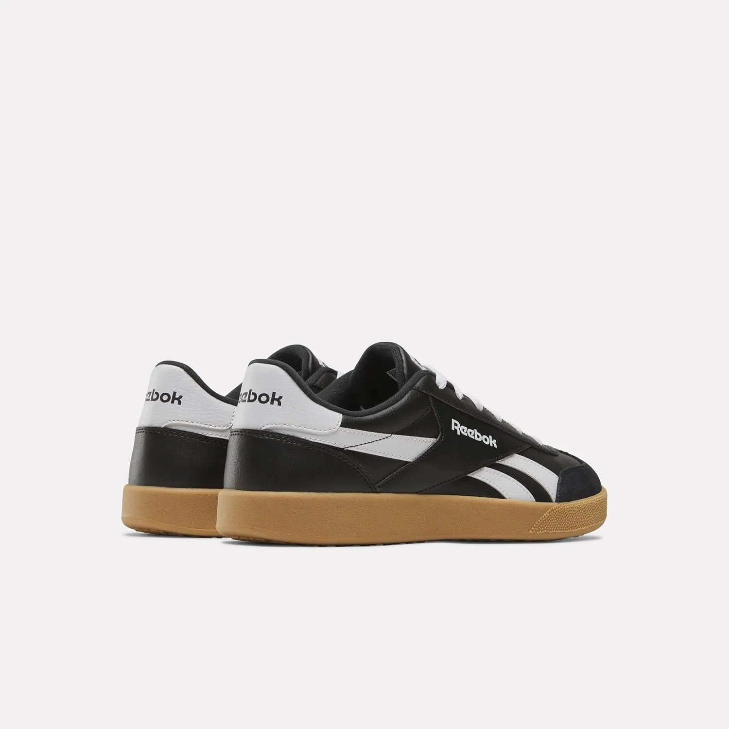 Reebok Unisex-Adult Smash Edge Suede Sneaker