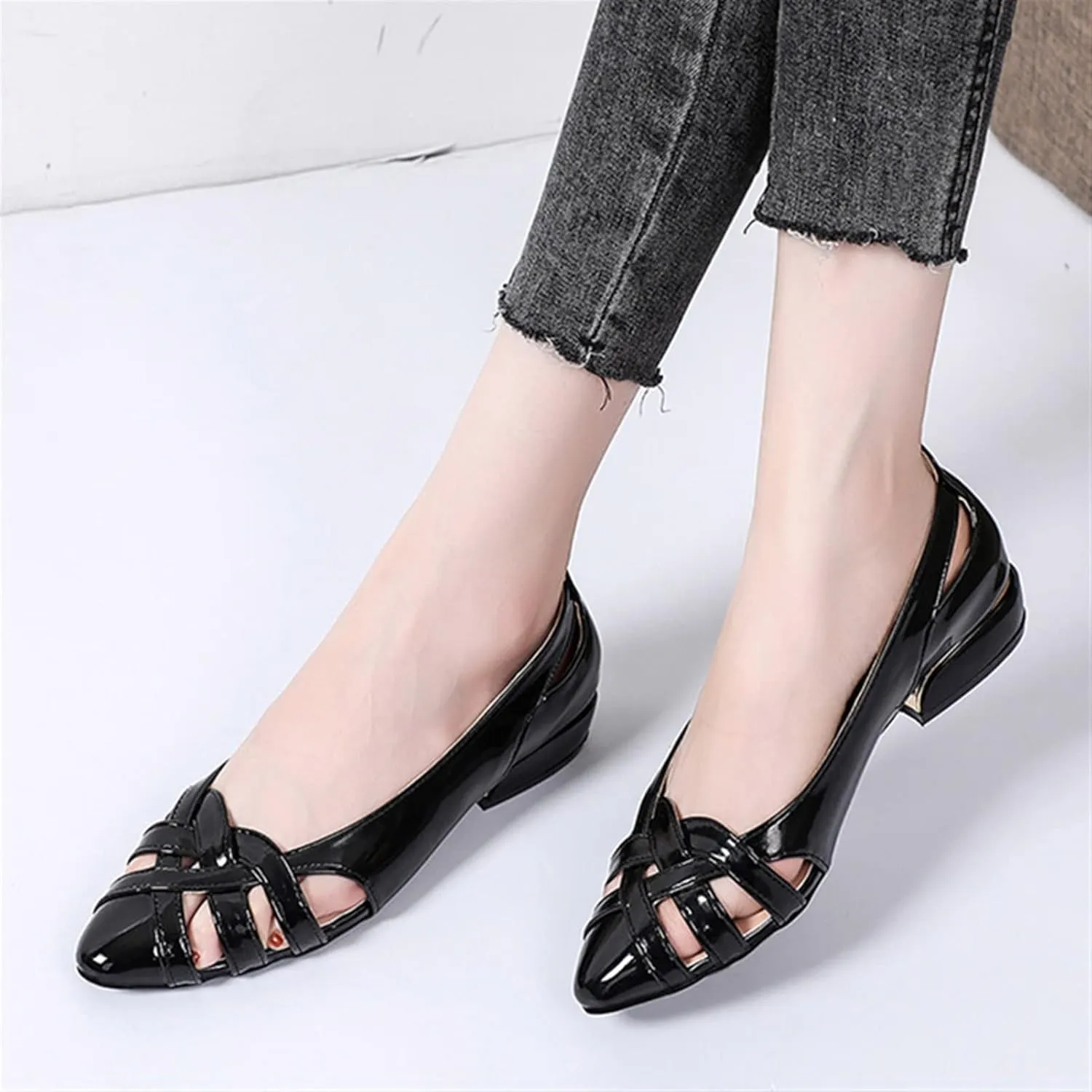Soft Leather Cutout Sandals Plus Size Summer Shoes Fashion Casual Sandals Square Heel Pumps Ladies Pointed Toe Low Heels Loafers (Color : Black, Shoe Size : 7.5)