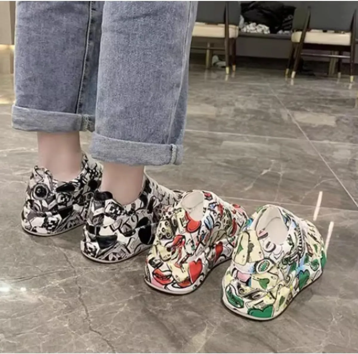 Trendy Graffiti Print Lace-Up Fashion Sneakers for Women - Comfortable Low Top Walking Shoes with Street Art Design (Black/Green/Red) - Larger Sizes are Available
