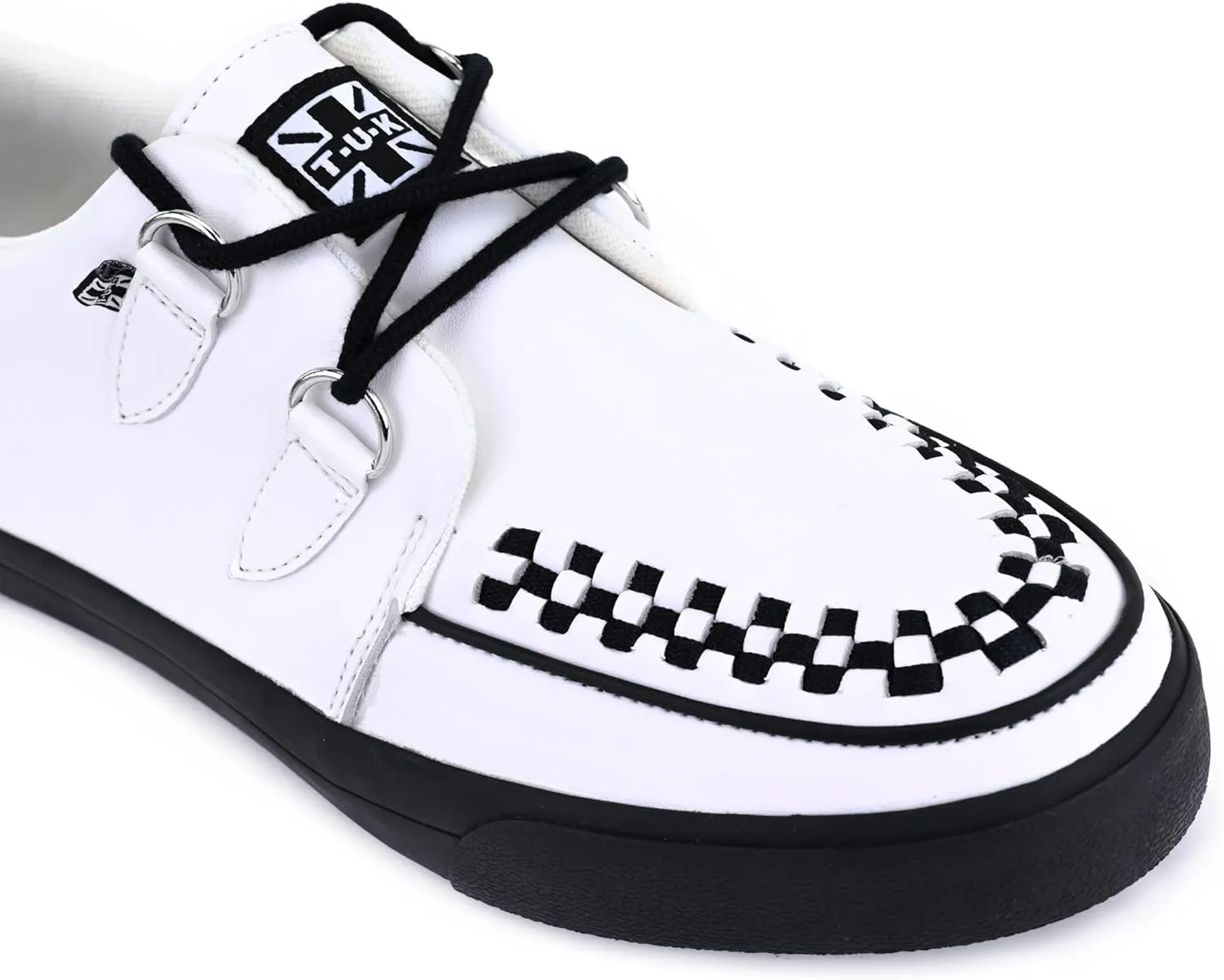 T.U.K. Unisex's bass Low Top Sneakers
