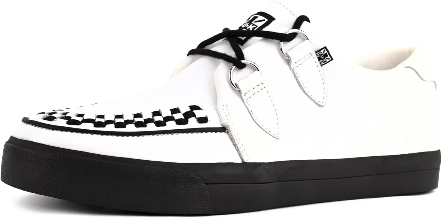 T.U.K. Unisex's bass Low Top Sneakers