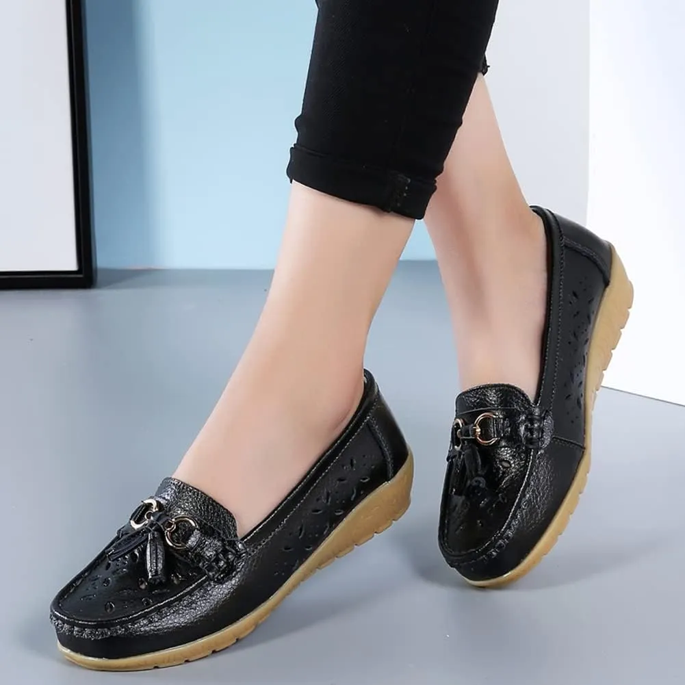 WERWAES Casual Loafers for Women Metal Buckle Breathable Comfortable Leather Slip on Moccasins Loafers Shoes Driving Outdoor Walking Womens Flats