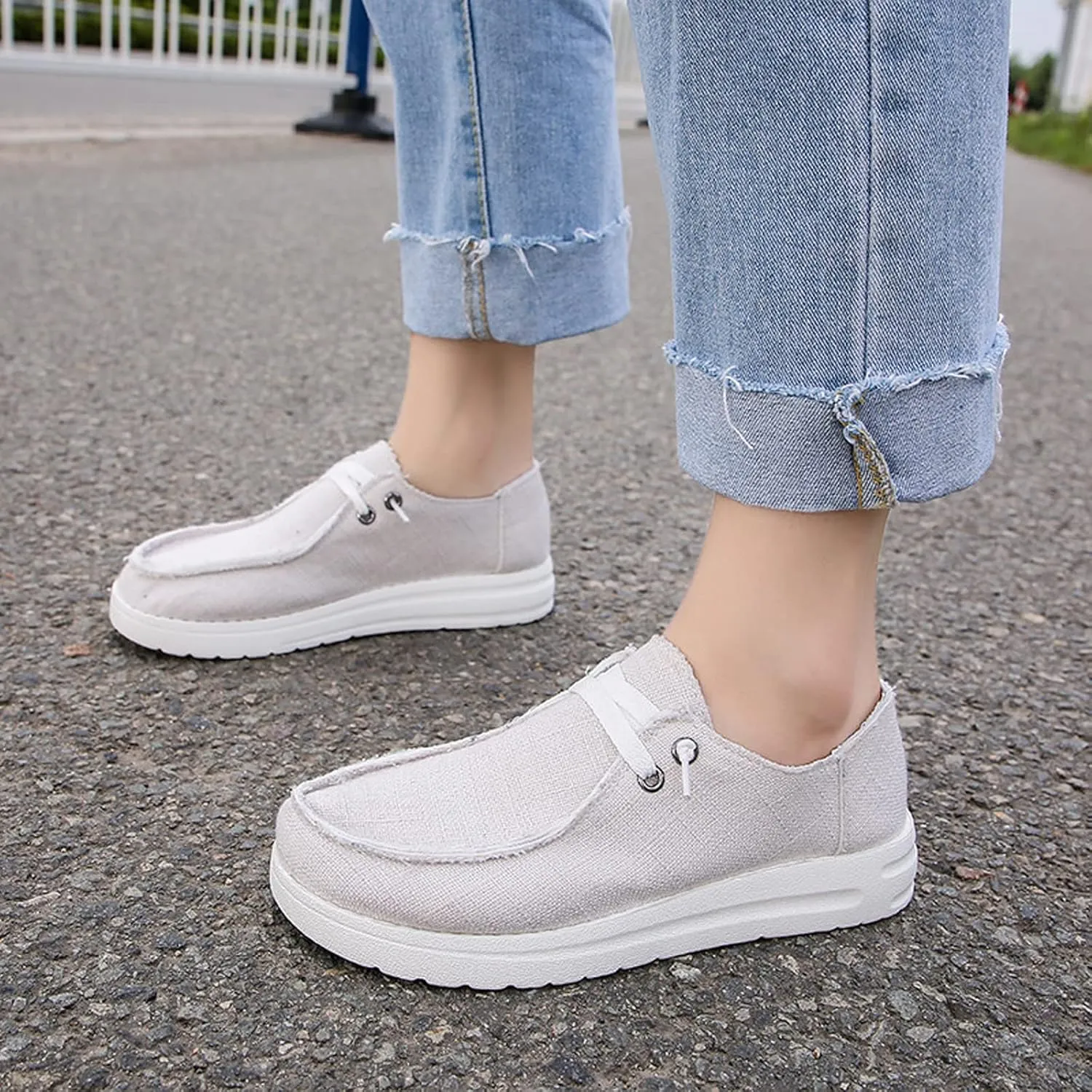 Women's Cow Print Shoes Canvas Lace-Up Moccasin Boat Shoes Loafers Slip On Breathable Lightweight Comfortable Sneakers